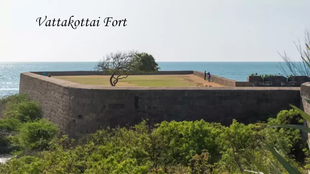 Panoramic view of Vattakottai Fort overlooking the sea, a top destination featured in Kanyakumari Tourism guides.