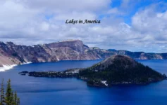 America Best Lakes Scenic lake in America surrounded by mountains and forests